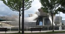 Im Vorbeifahren ein kurzer Blick auf's Guggenheim-Museum in Bilbao