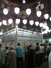 In der schiitischen Pligerstätte, der Al Hussein-Moschee liegt der Legende nach der Kopf des Enkels von Mohammed in diesem Schrein begraben.