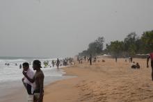 Am Strand von Grand Bassam, Blick nach Westen